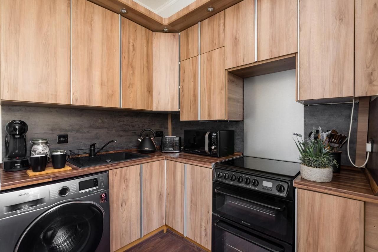 City Centre Stylish Apartment At The Meadows Park EDI Eksteriør bilde